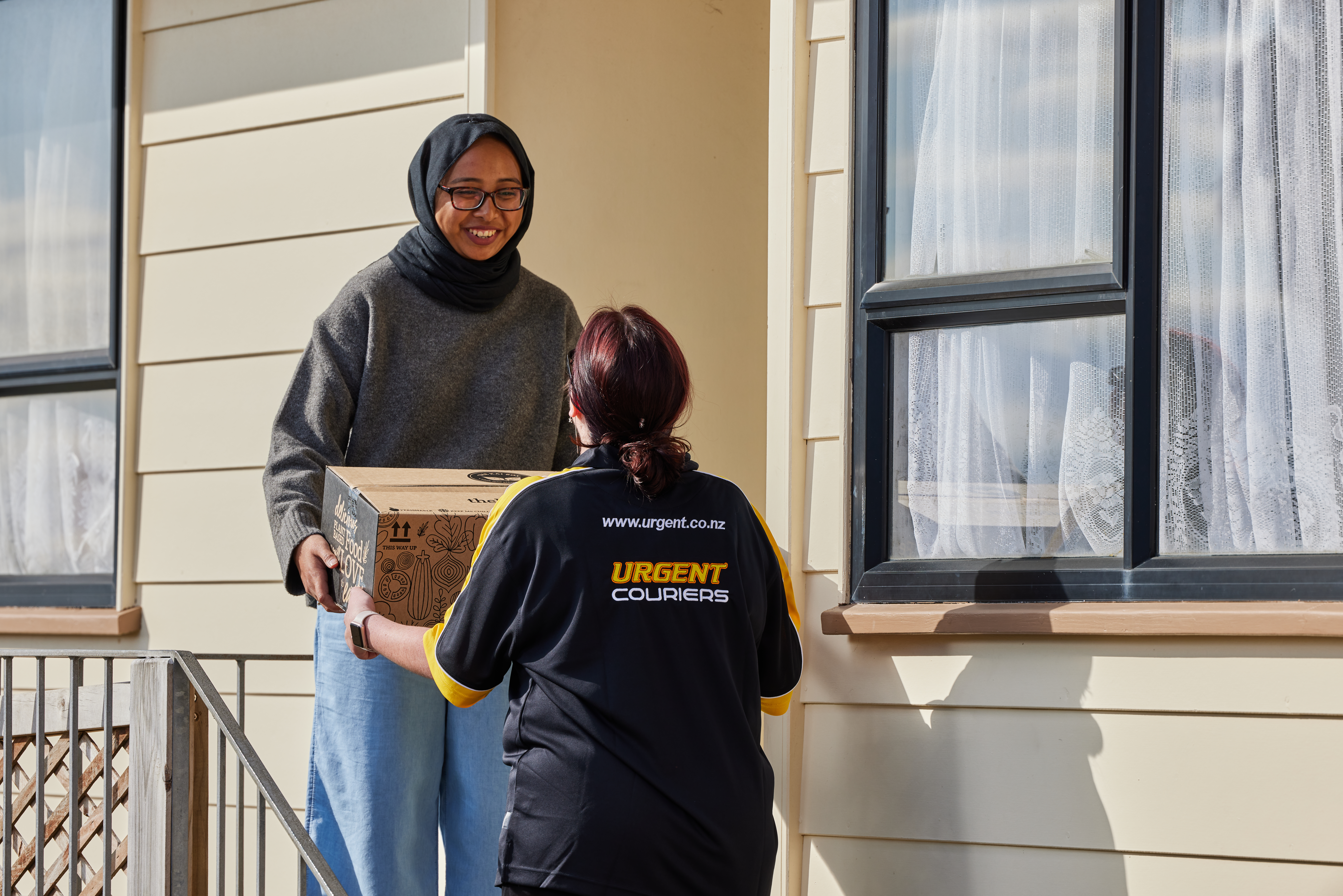 01.09.22 UrgentCouriers 16310